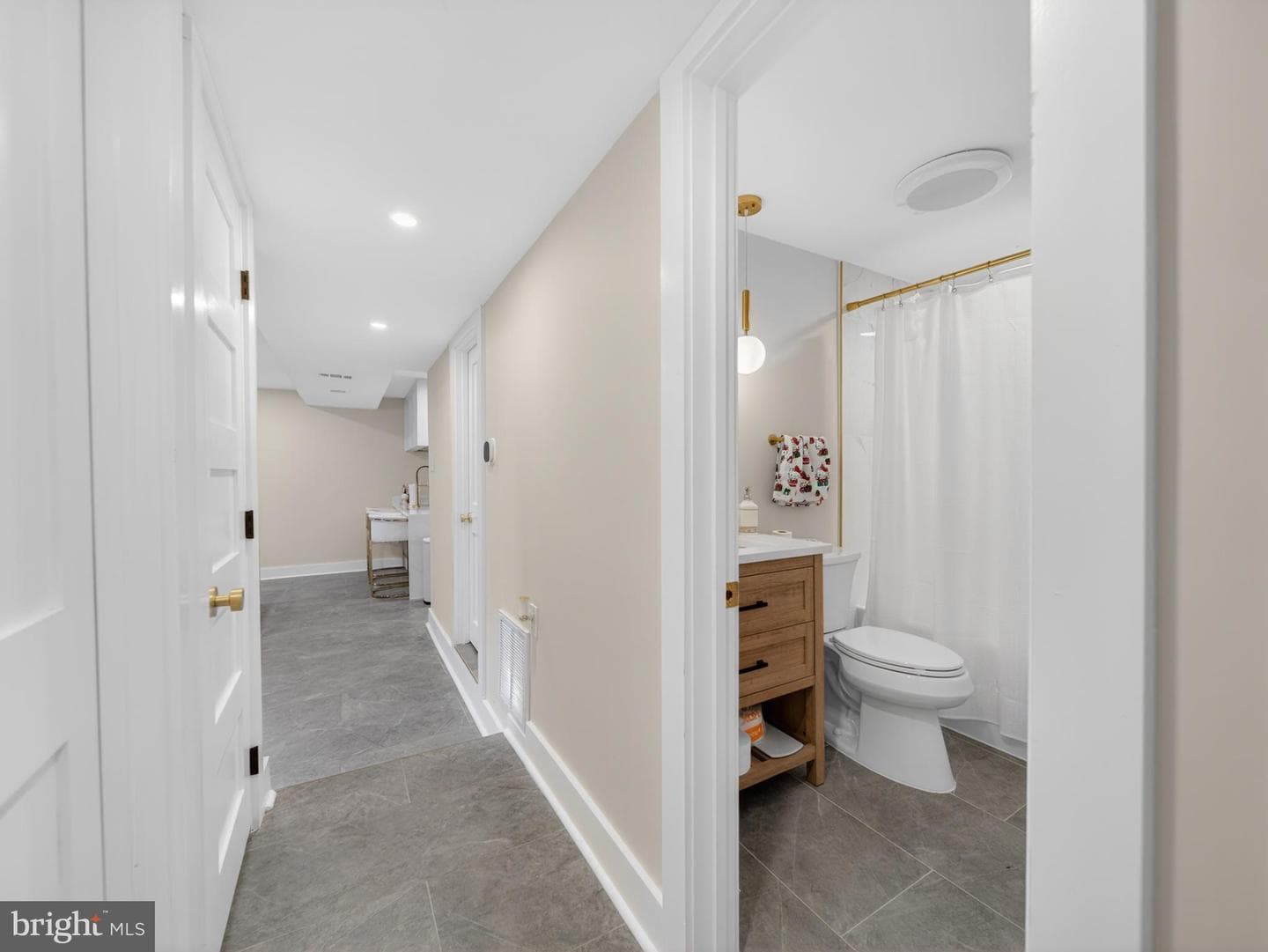 13427 Delaney Road photo 36
