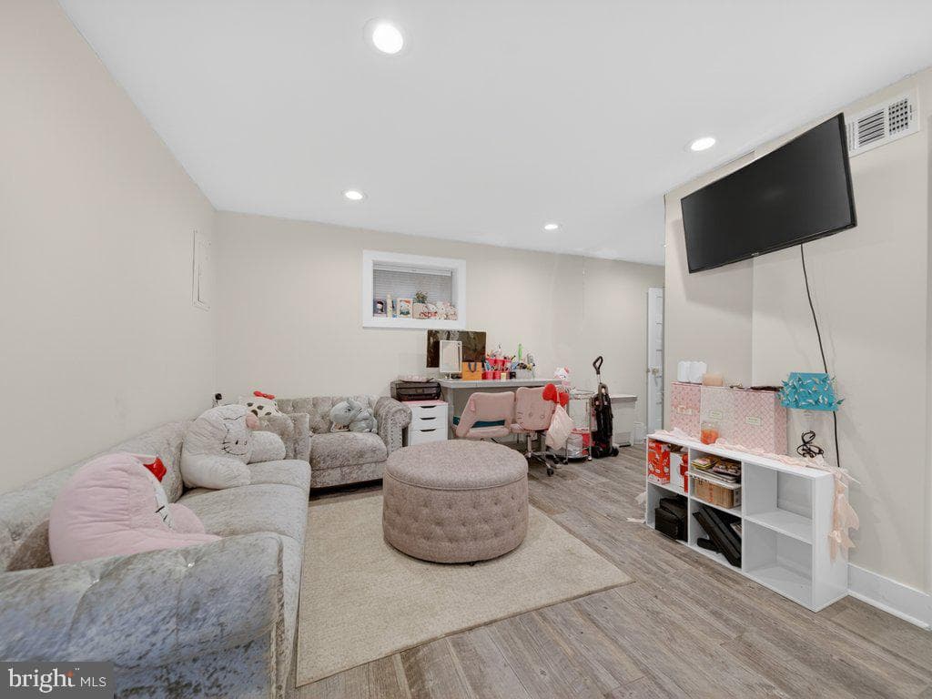 13427 Delaney Road photo 53