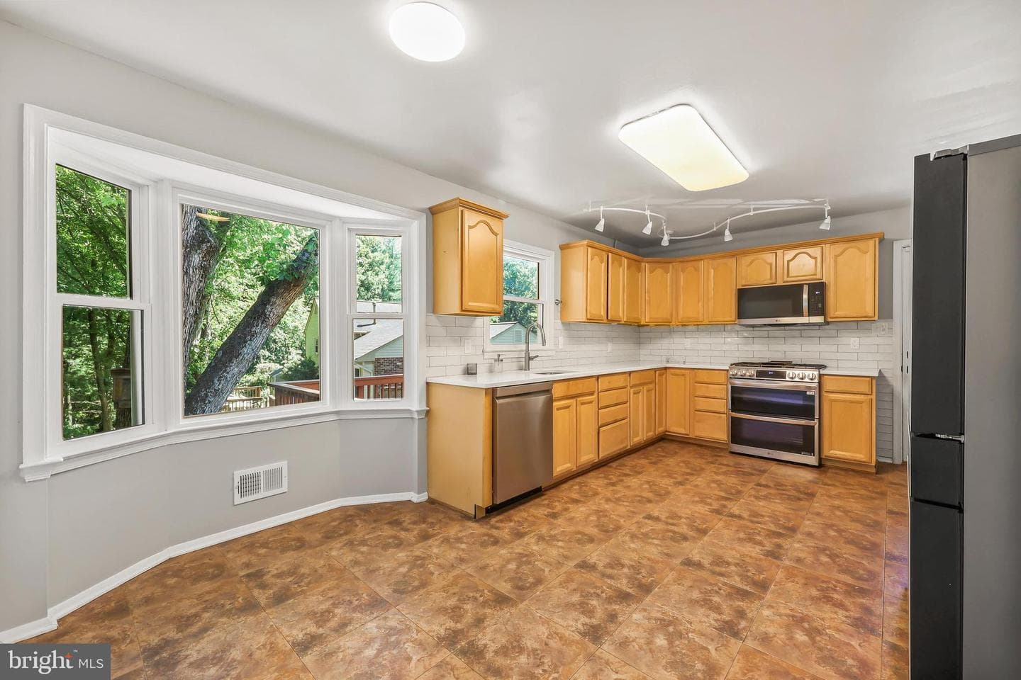 12301 Cedarwood Court photo 4