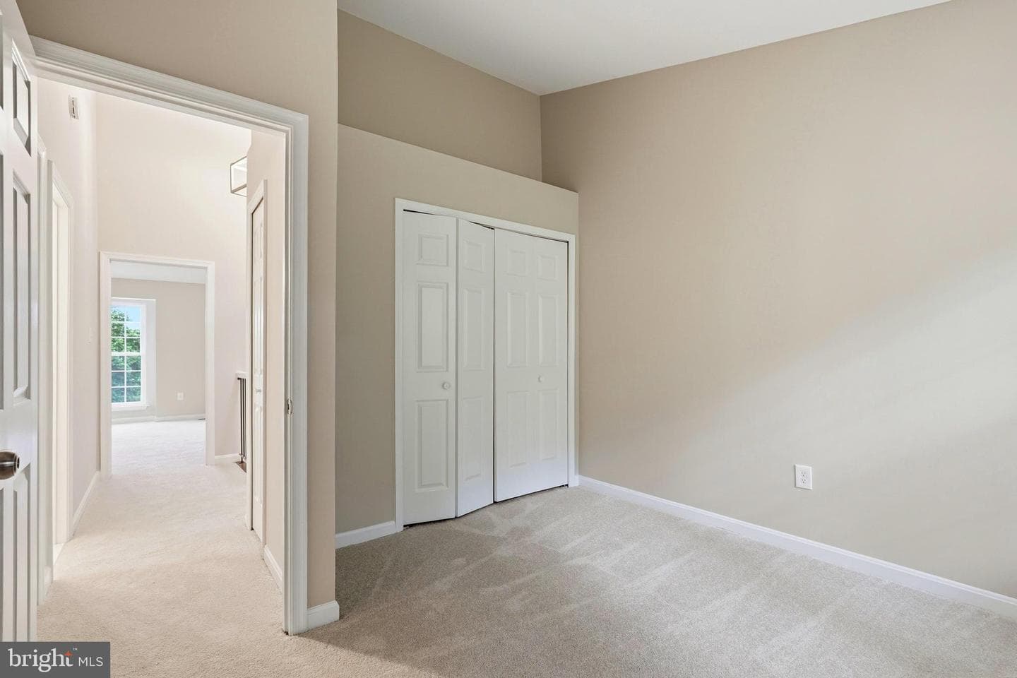 15646 Montview Drive photo 35
