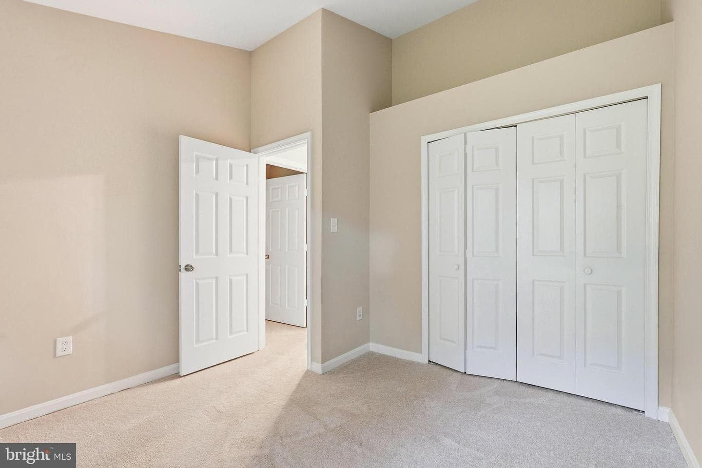 15646 Montview Drive photo 38