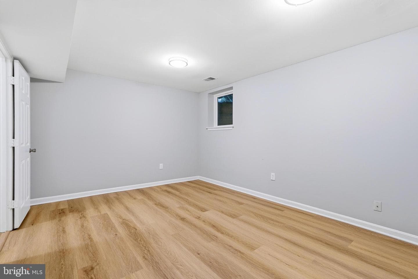 15646 Montview Drive photo 42