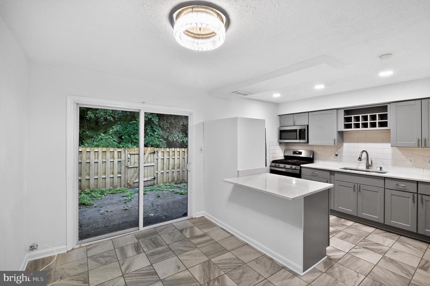 3532 Bath Court photo 8