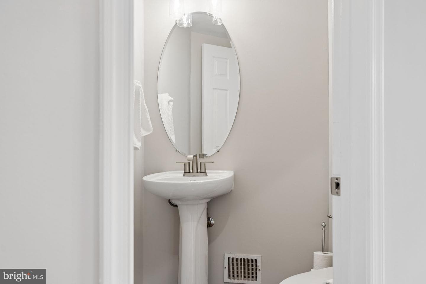 10579 Andrew Humphreys Court photo 11