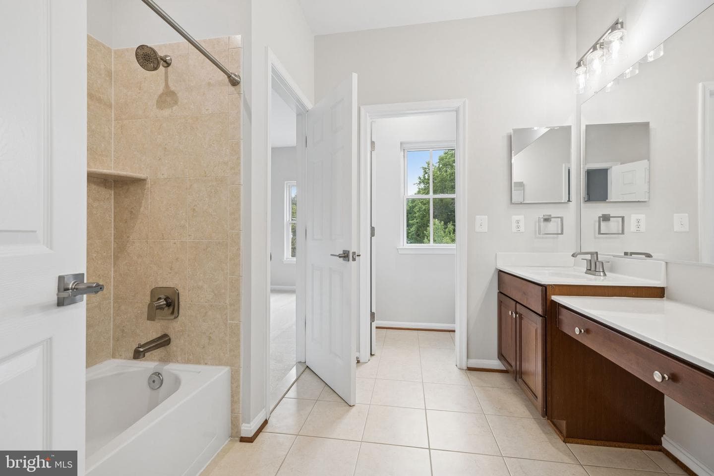 10579 Andrew Humphreys Court photo 44
