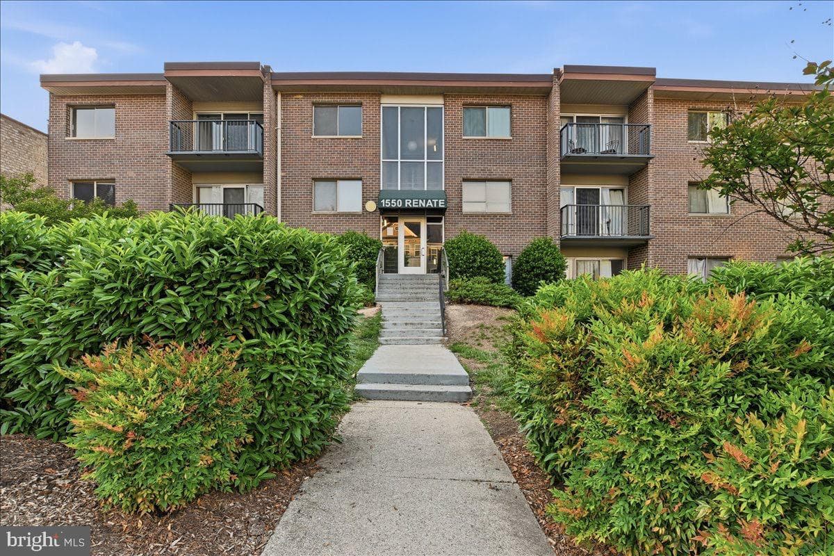 1550 Renate Drive #203, Woodbridge
