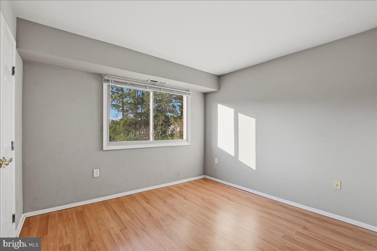 1550 Renate Drive #203 photo 23
