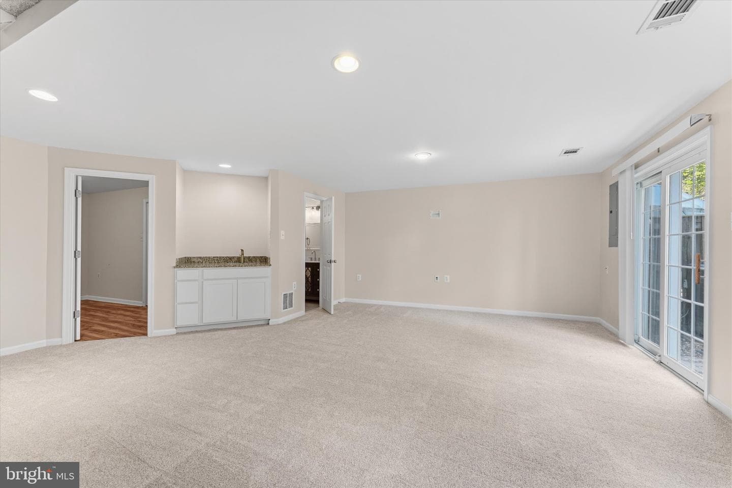 11858 Critton Circle photo 40