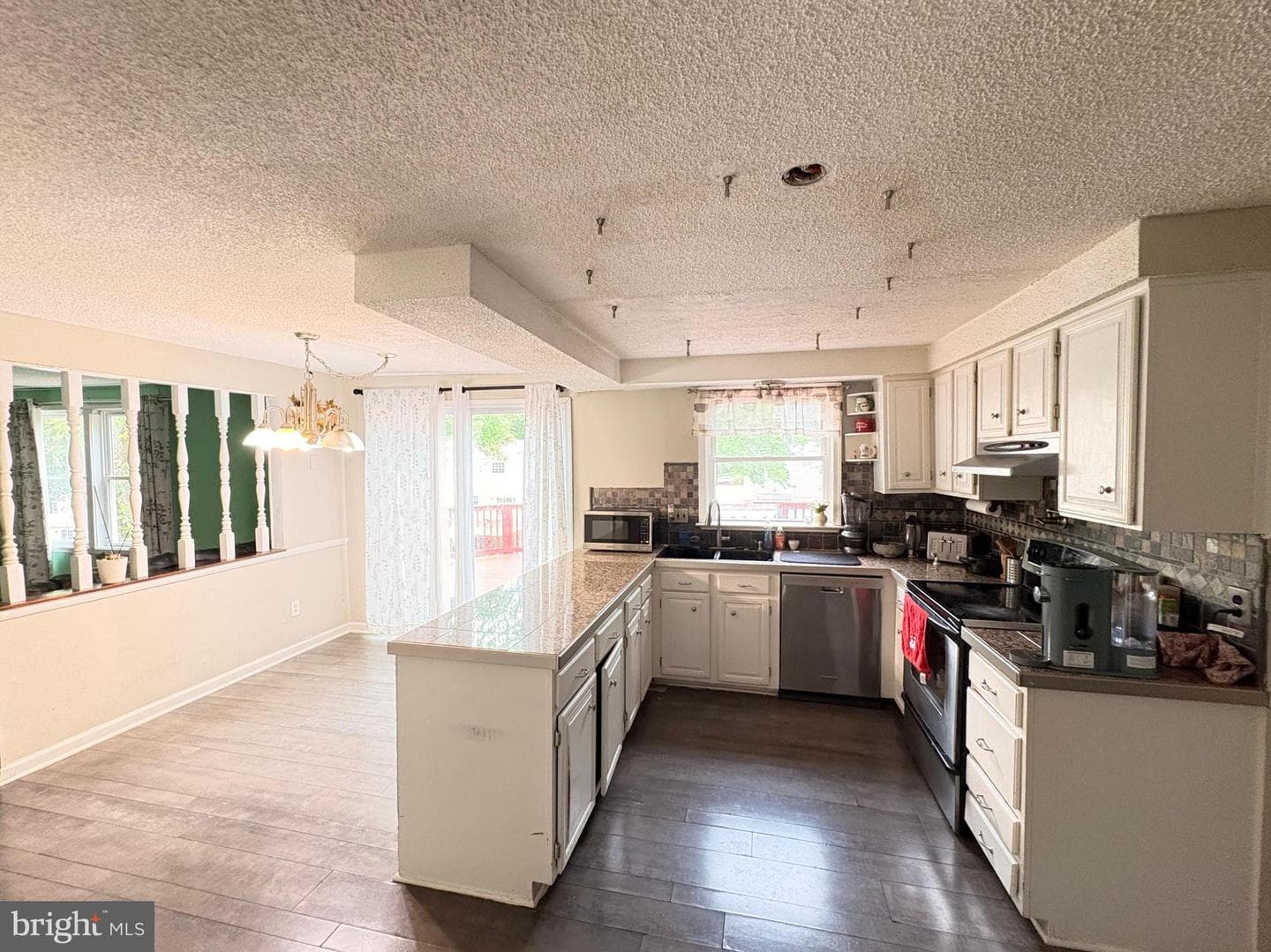 3333 Pickwick Lane photo 4