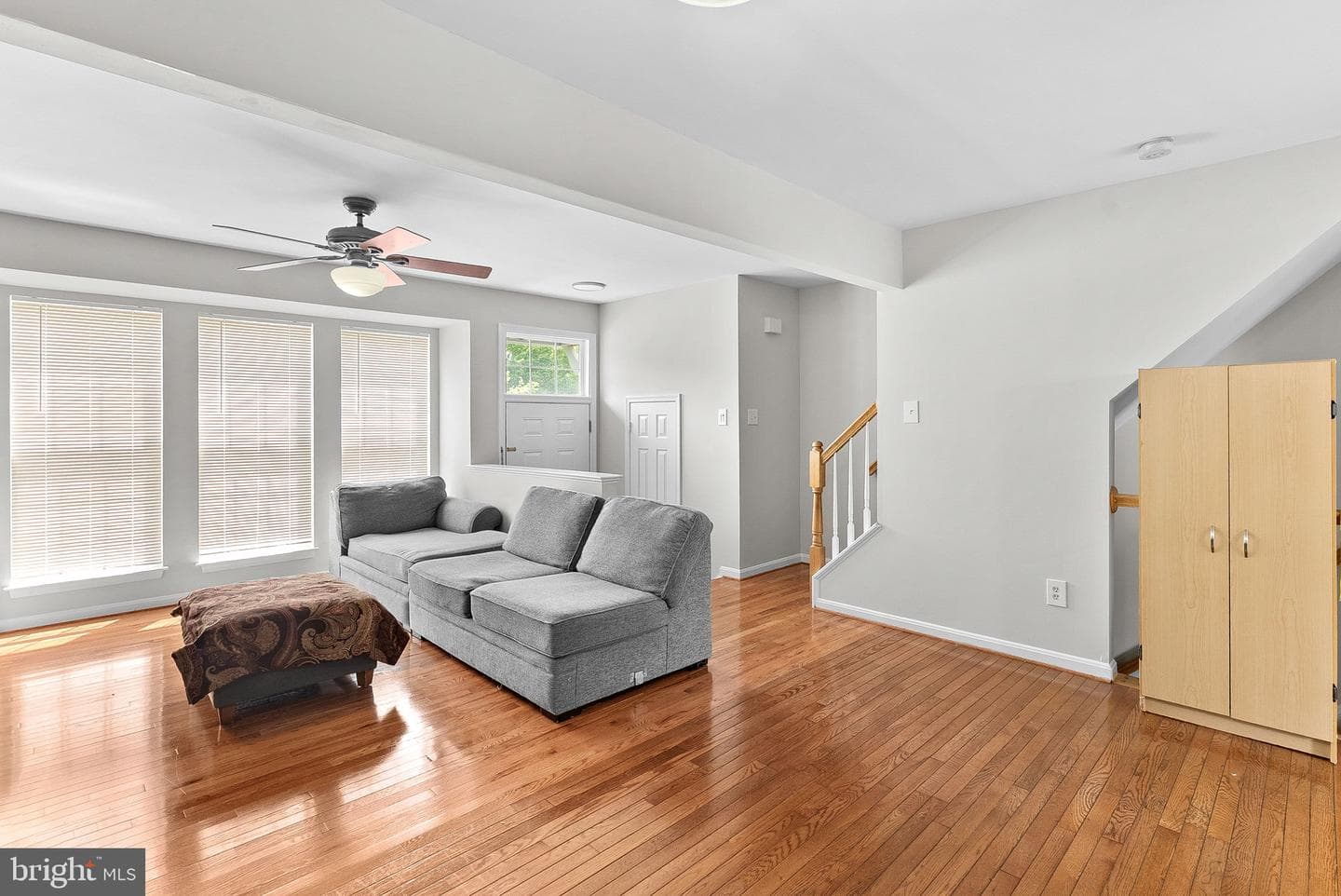 8307 Ewing Pl photo 4
