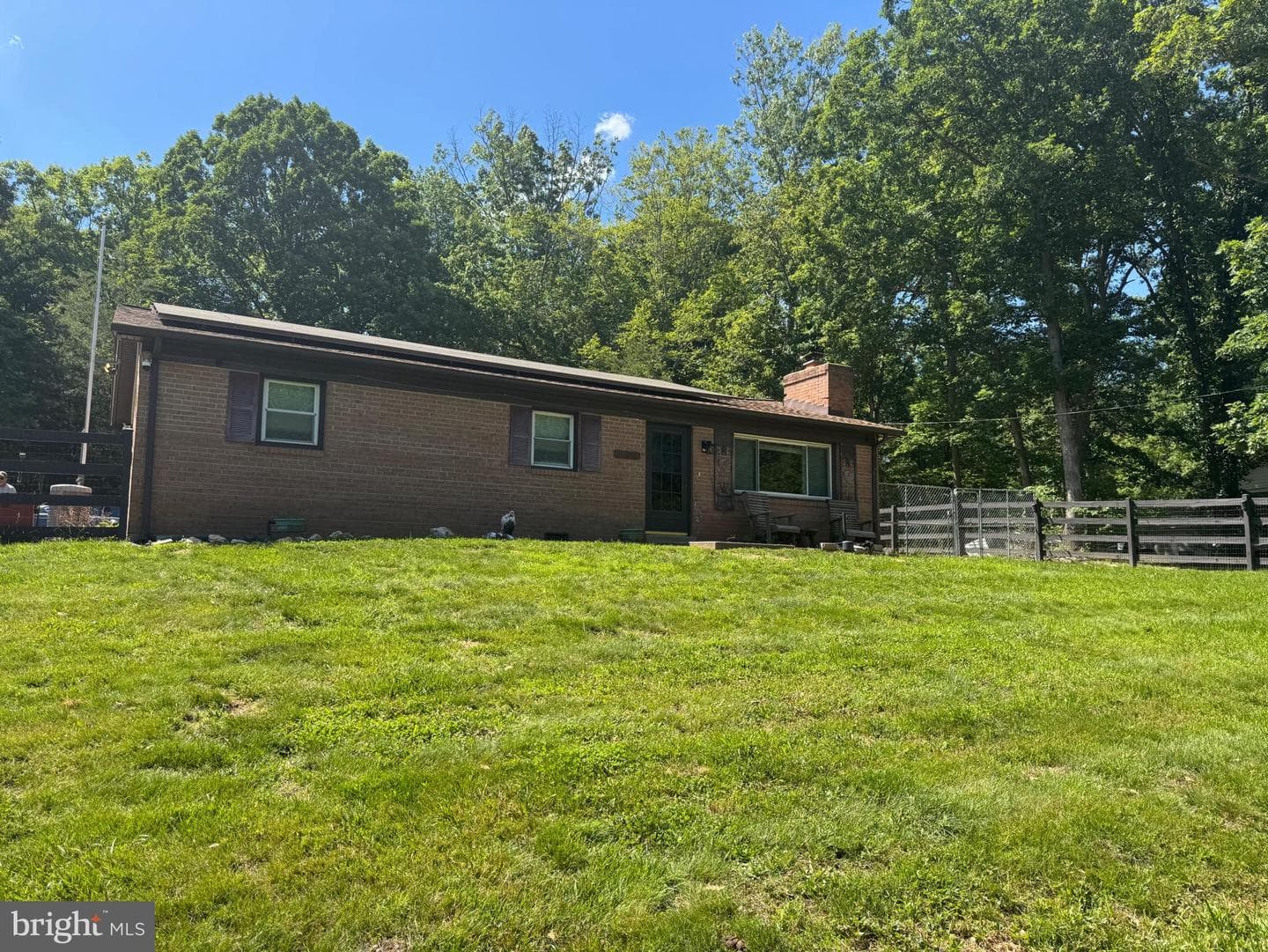 15300 Nottingham Drive photo 3