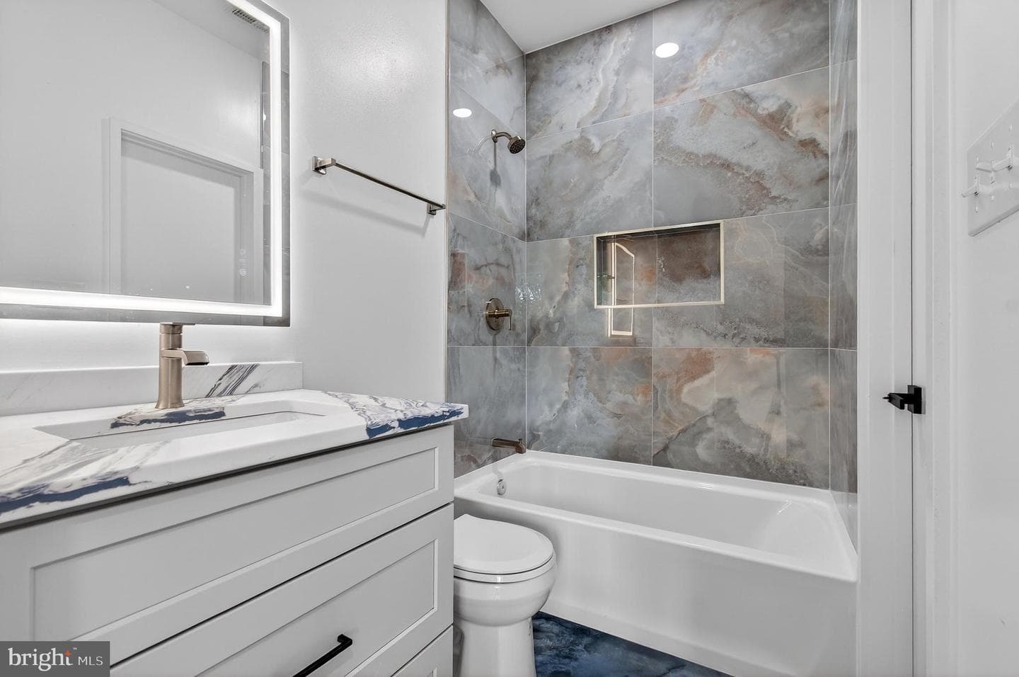 14404 Birchdale Avenue photo 15