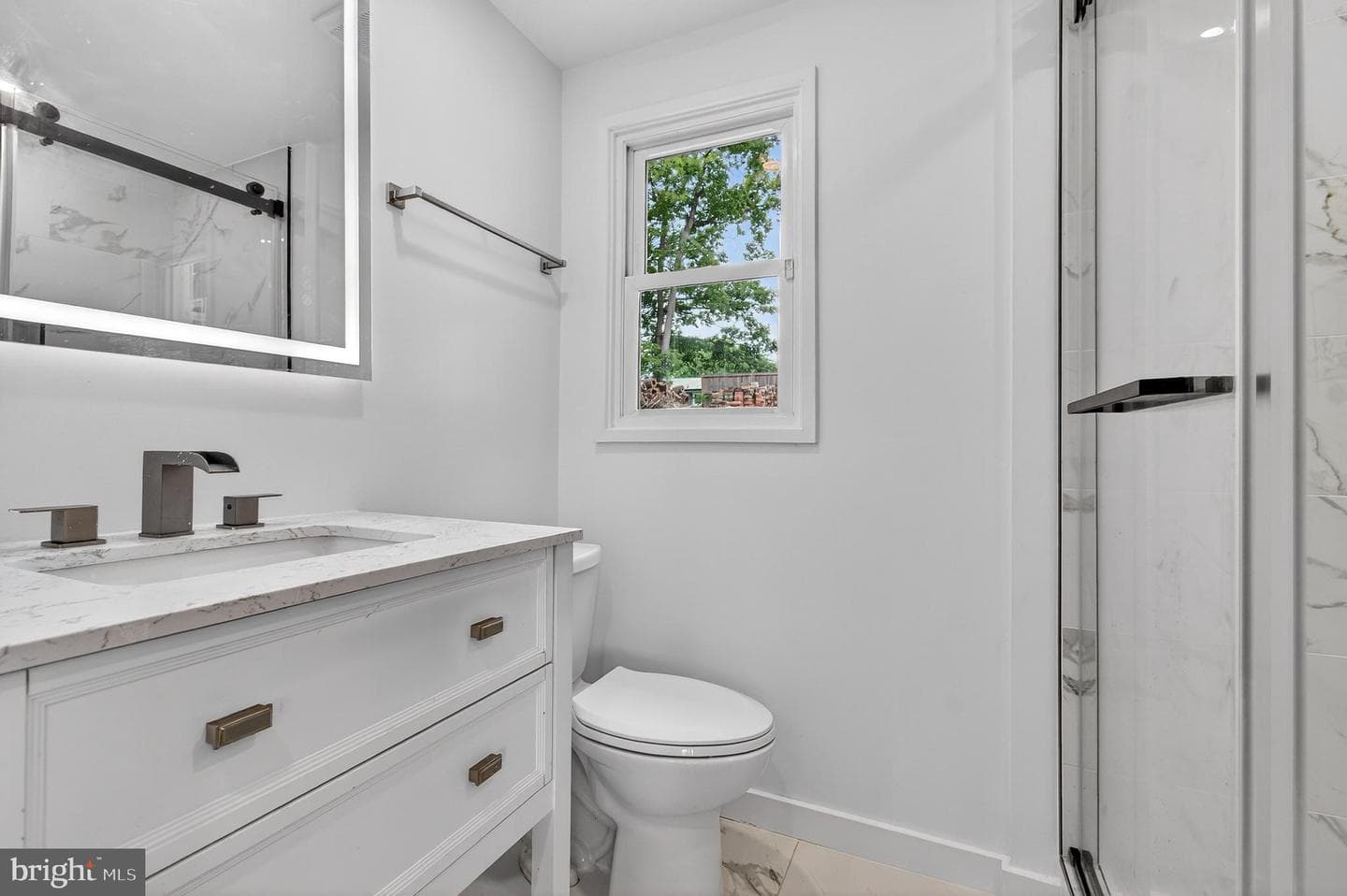 14404 Birchdale Avenue photo 16