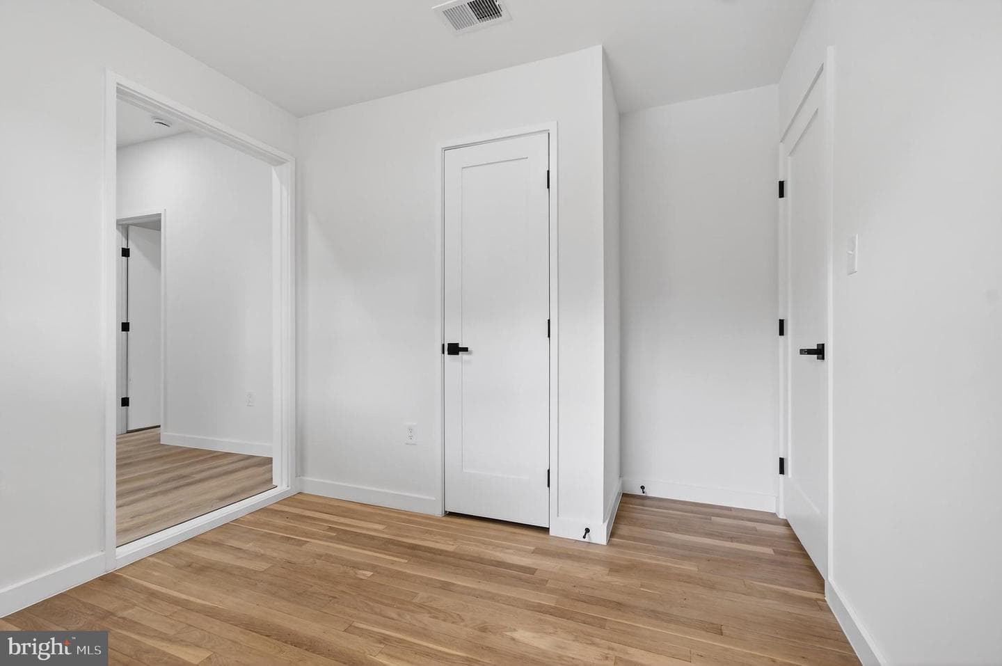 14404 Birchdale Avenue photo 28