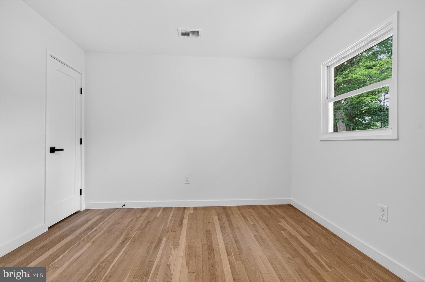 14404 Birchdale Avenue photo 33