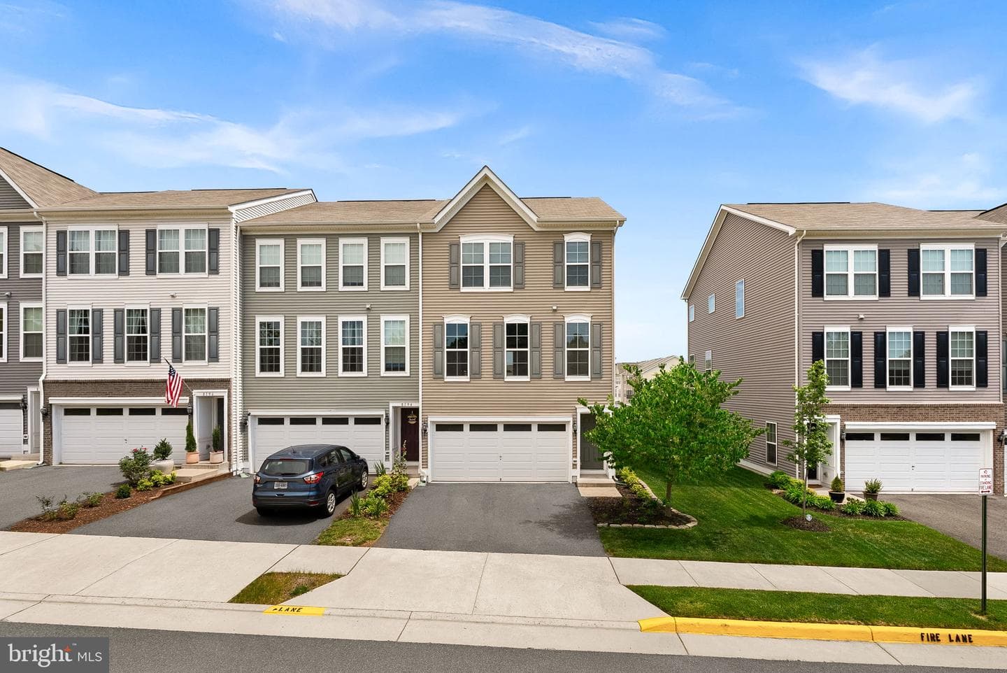 8192 Broad Place photo 2