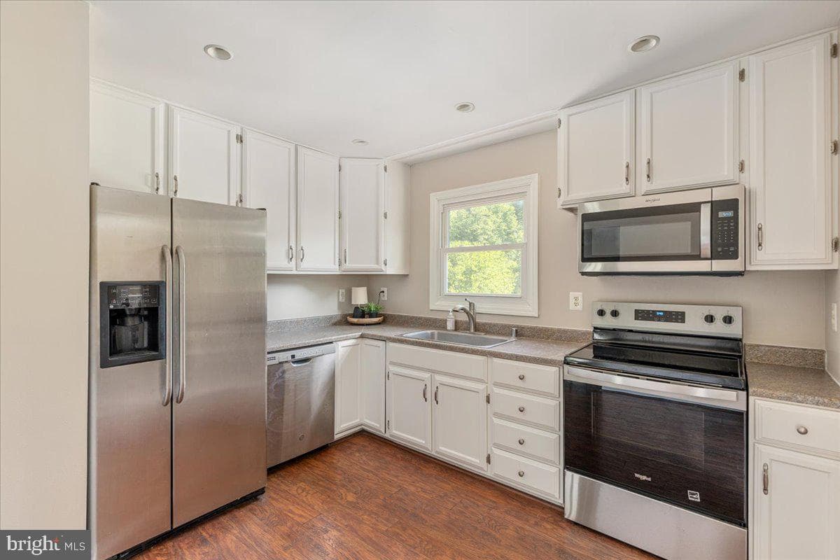 8201 Morningside Drive photo 16