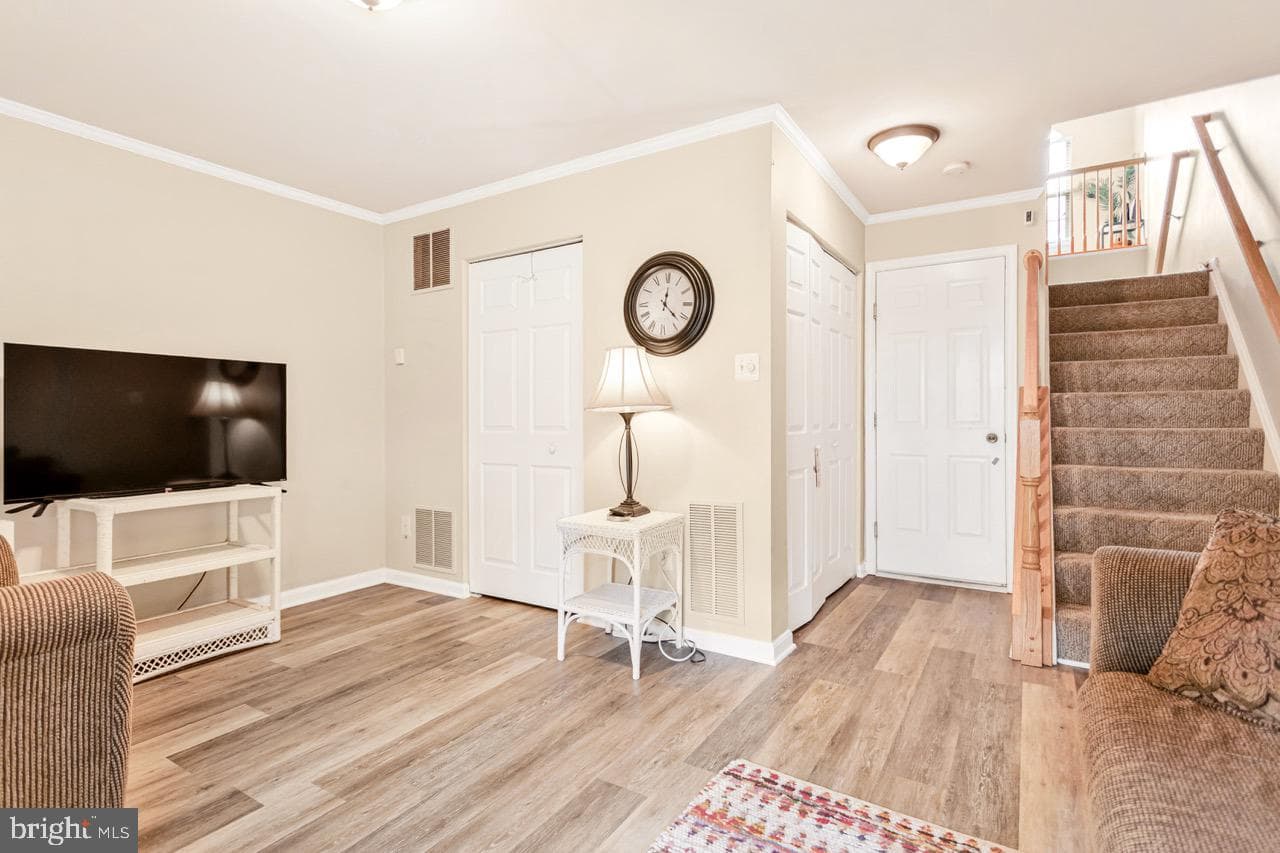 13538 Colesmire Gate Way photo 4