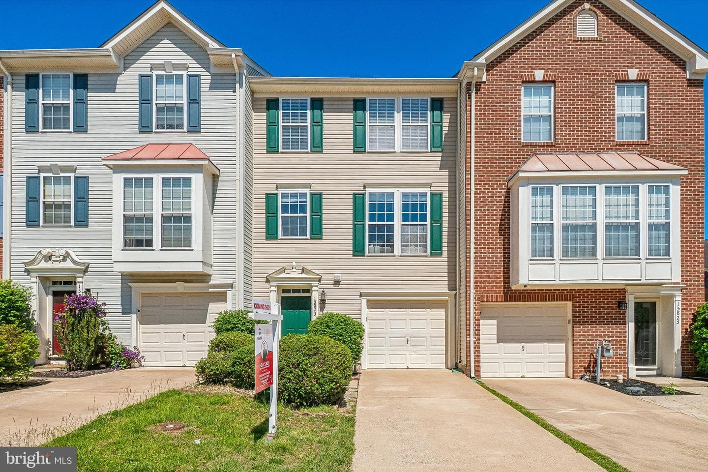 15823 Bobolink Drive, Woodbridge