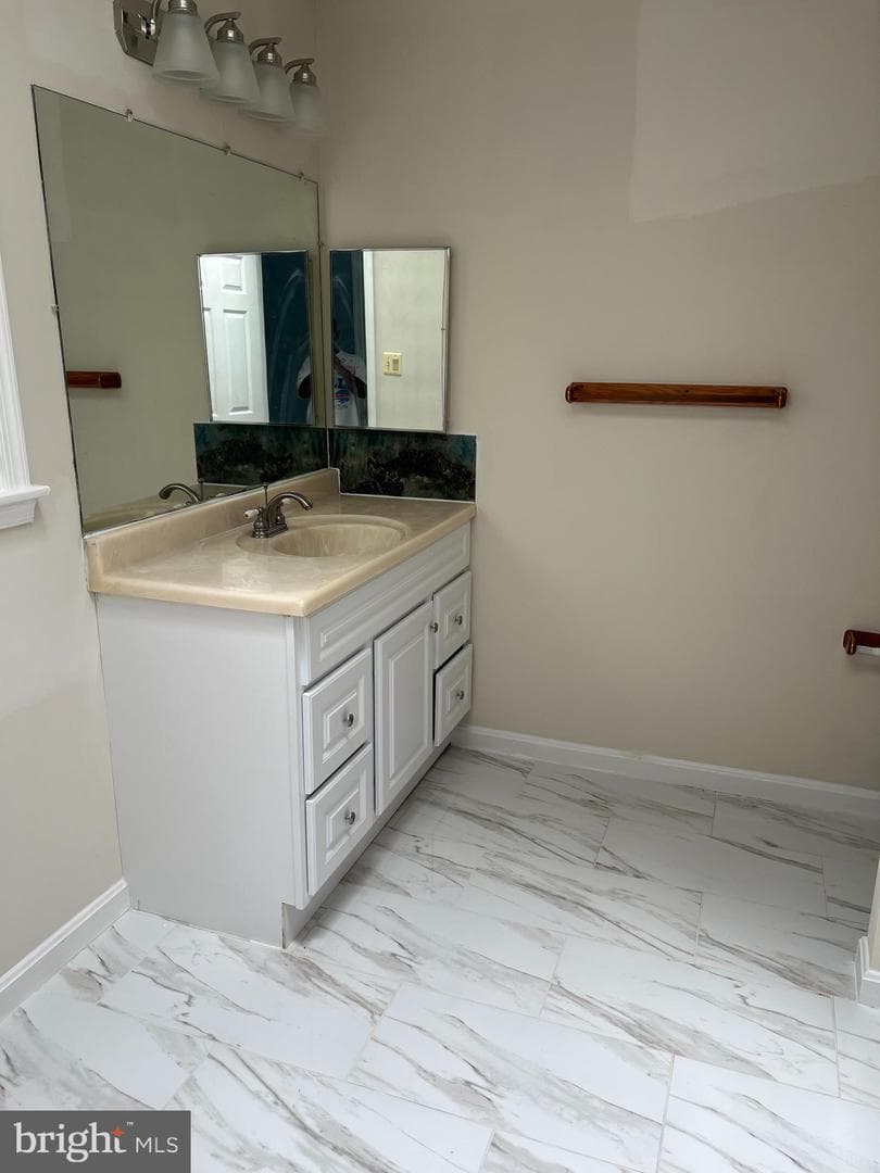 5891 Anthoney Drive photo 17