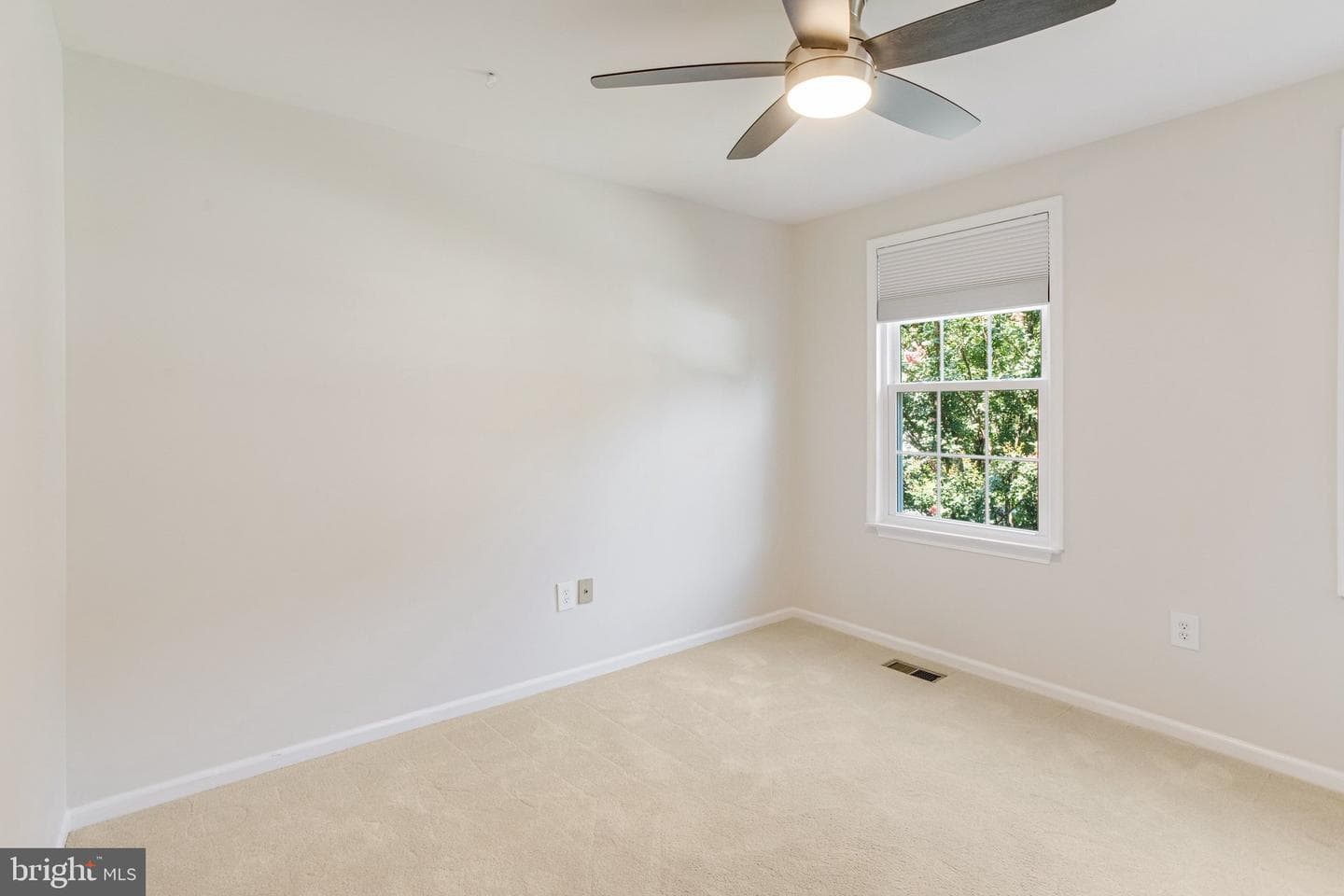 3452 Wainscott Place photo 25