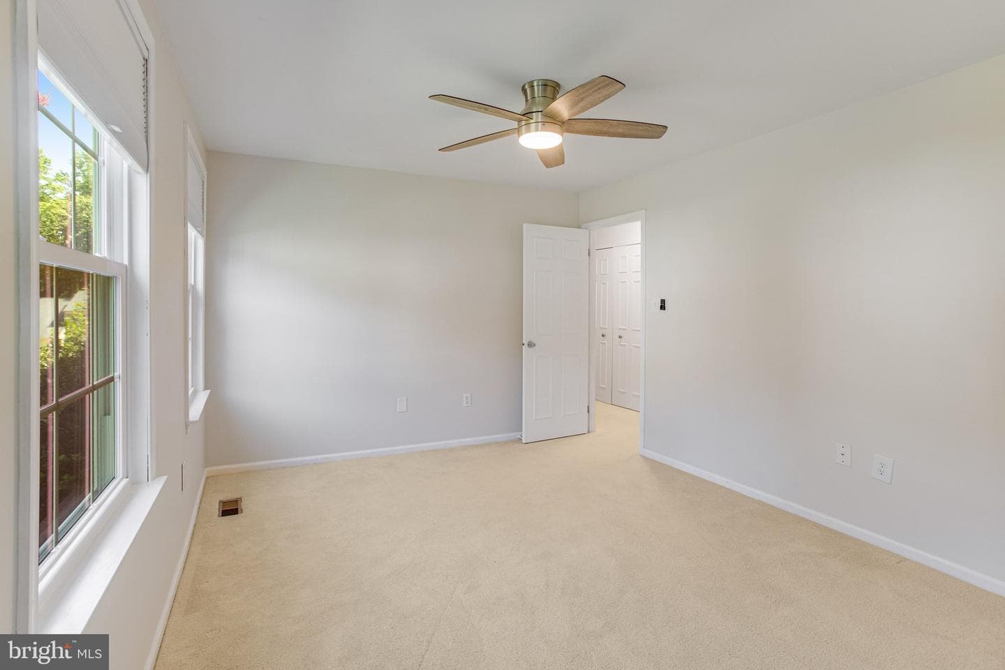3452 Wainscott Place photo 28