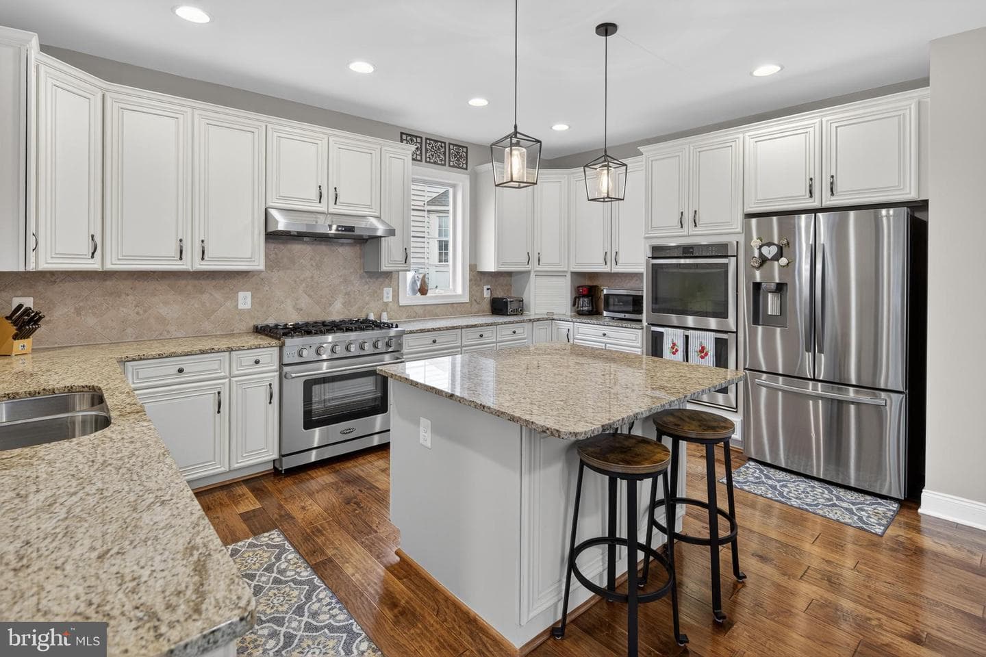 15709 Tanning House Place photo 13