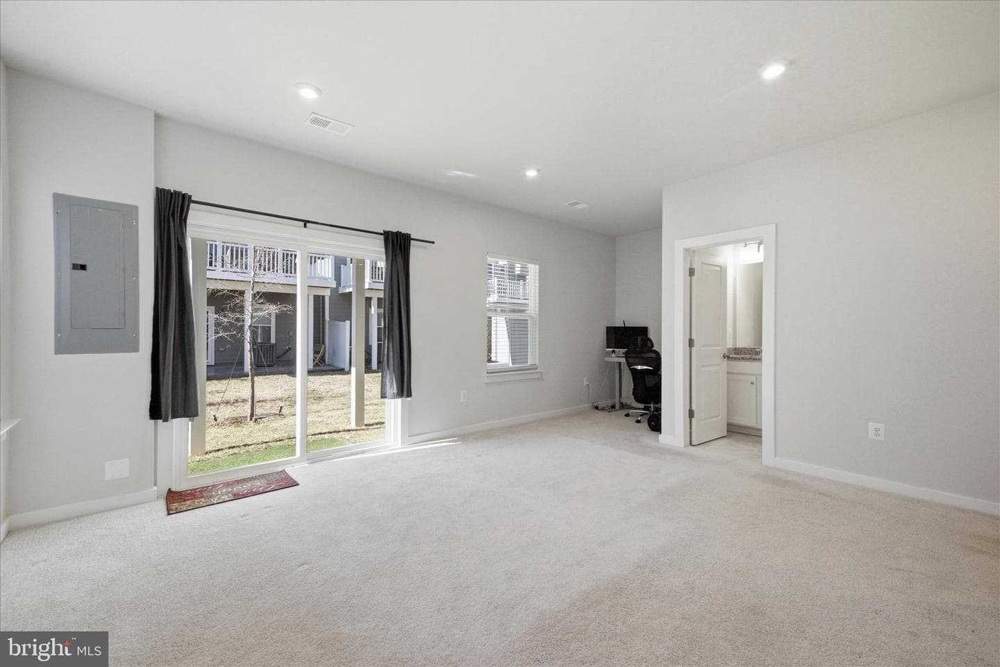 18351 Moss Garden Road photo 22