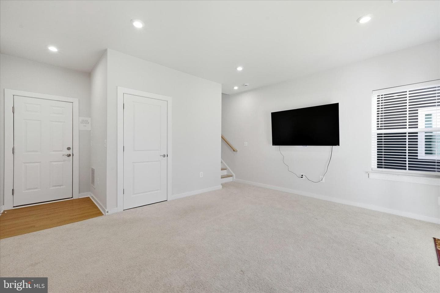 18351 Moss Garden Road photo 24