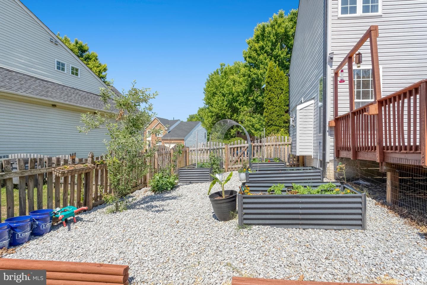17701 Avenel Lane photo 40