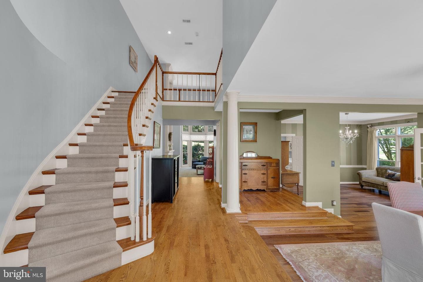 4280 Lawnvale Drive photo 11