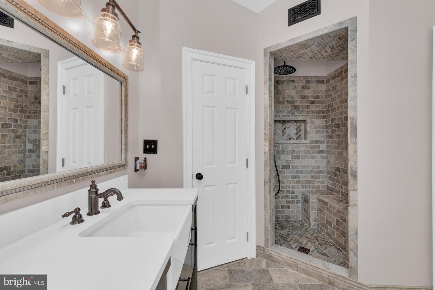 4280 Lawnvale Drive photo 37