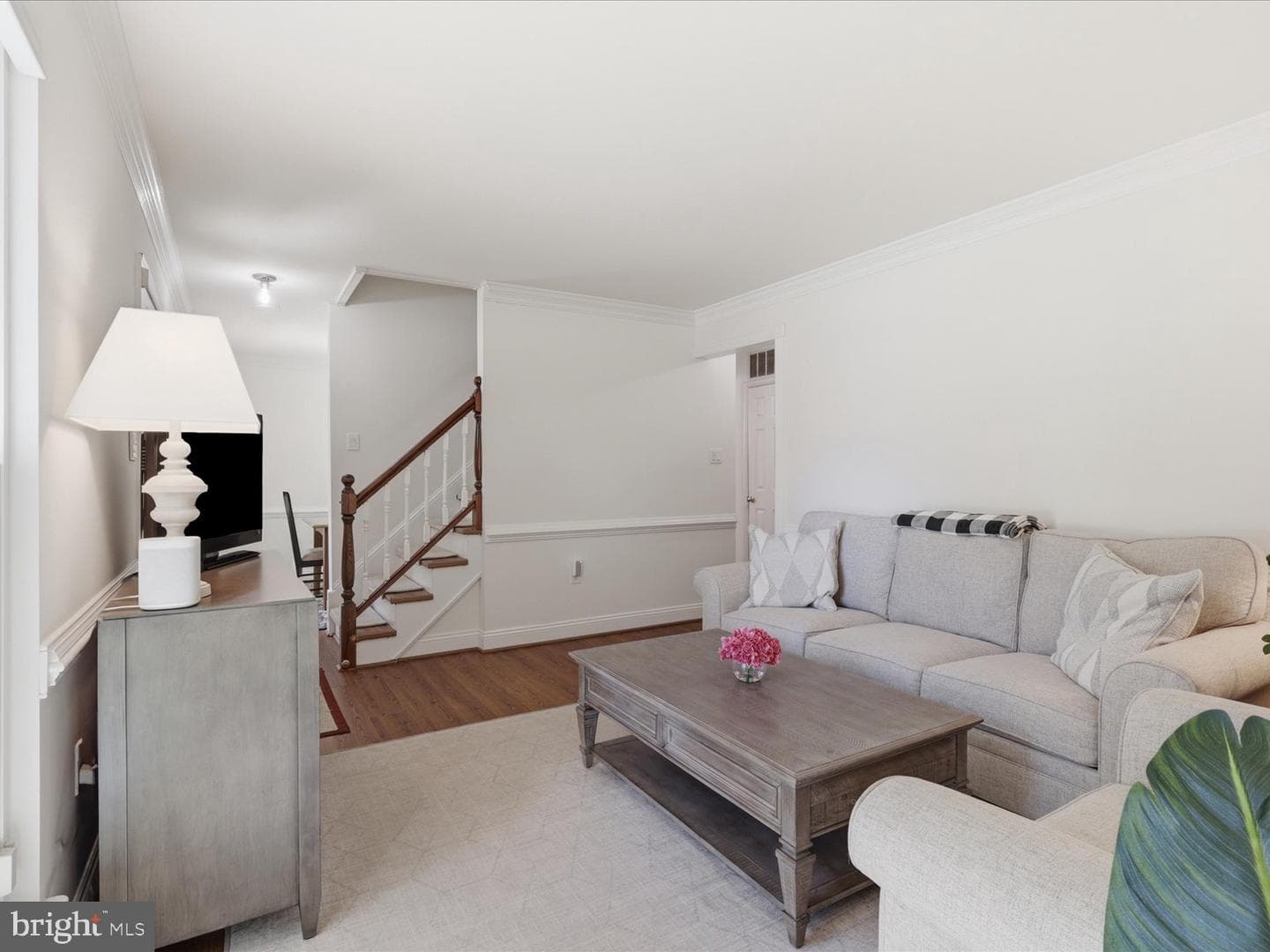 14330 Lindendale Road photo 6