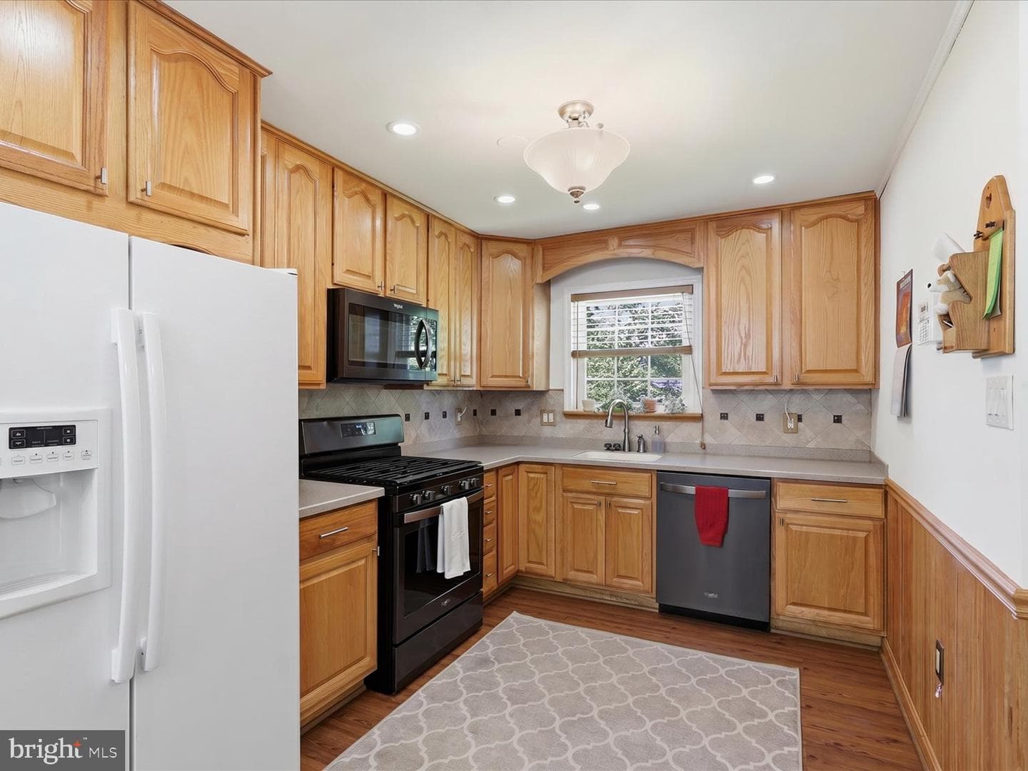 14330 Lindendale Road photo 9