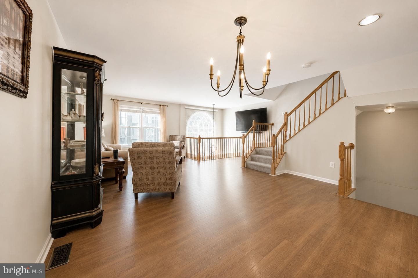 12747 Sidney Way photo 6