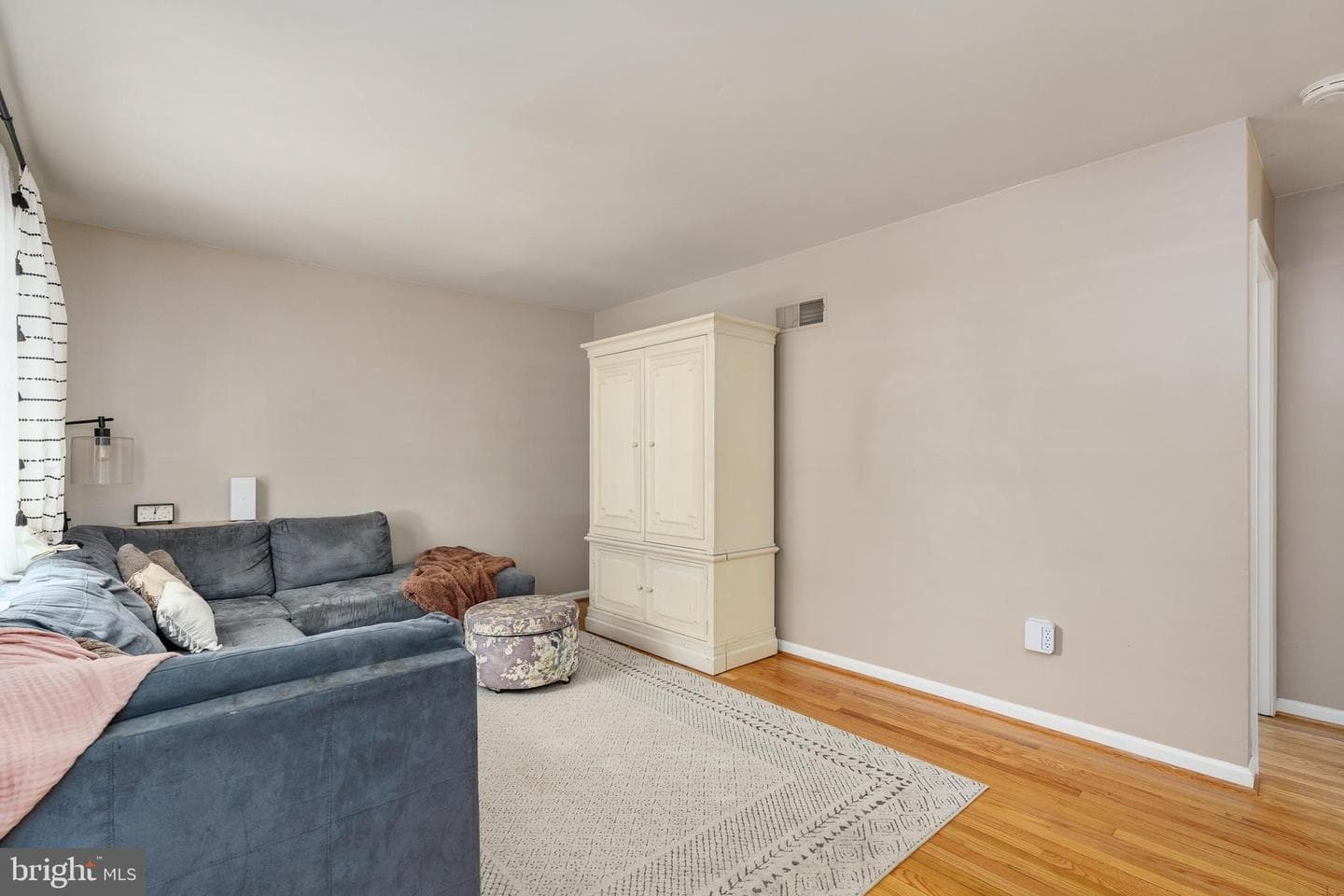 4521 Kingsley Road photo 3