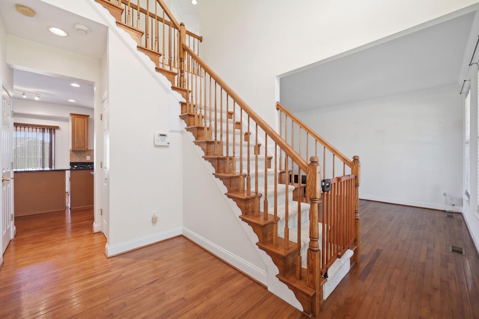 3311 Mccorkle Court photo 4