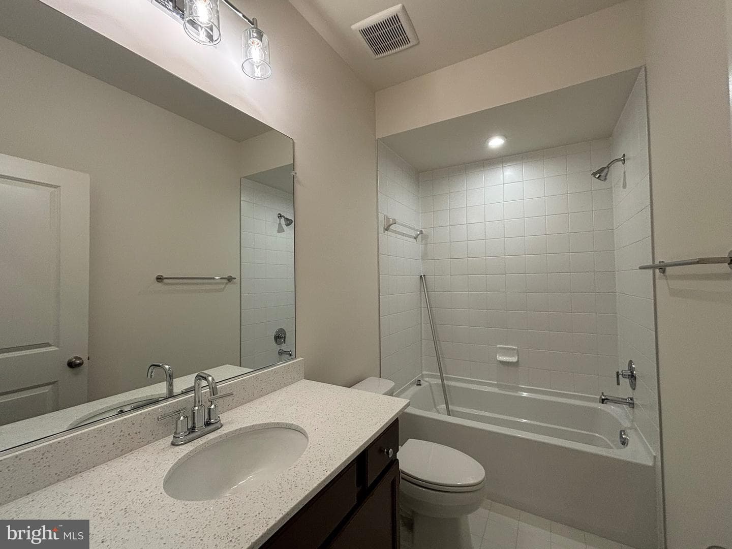 18024 Alicia Avenue photo 13