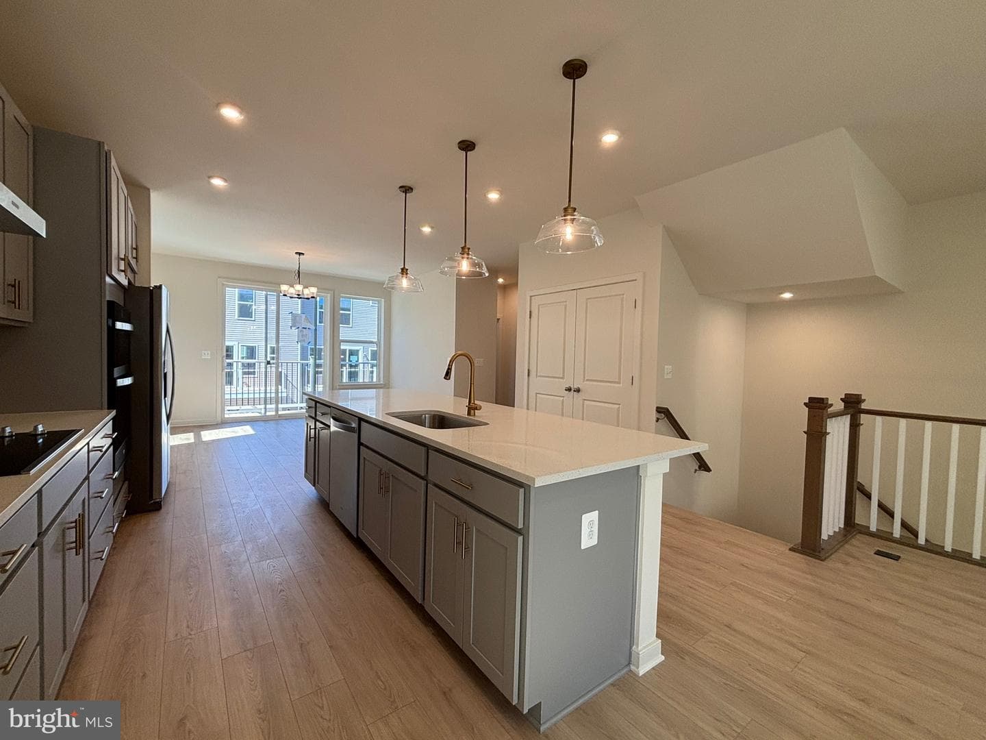 18024 Alicia Avenue photo 5