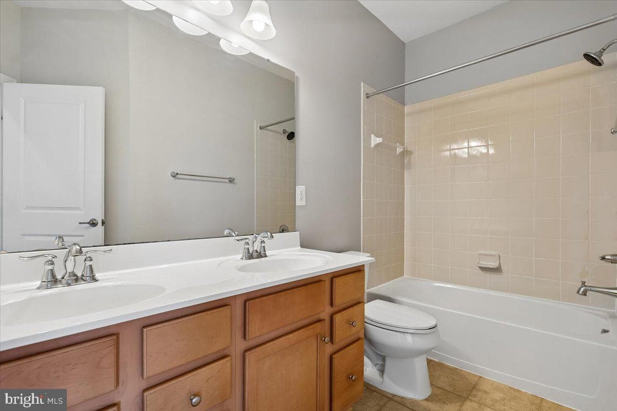 7481 Brunson Circle photo 36