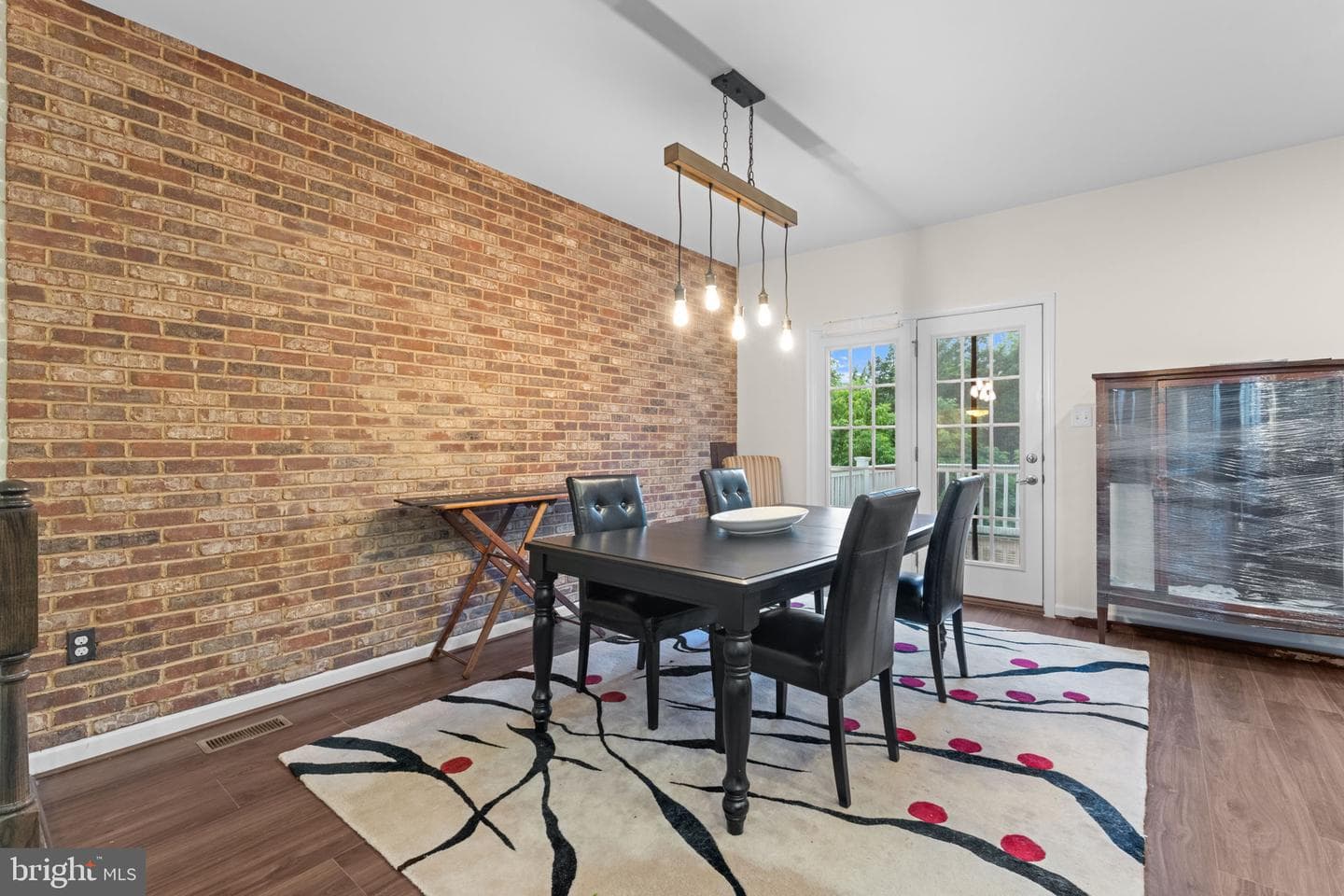 7723 Milton Circle photo 5