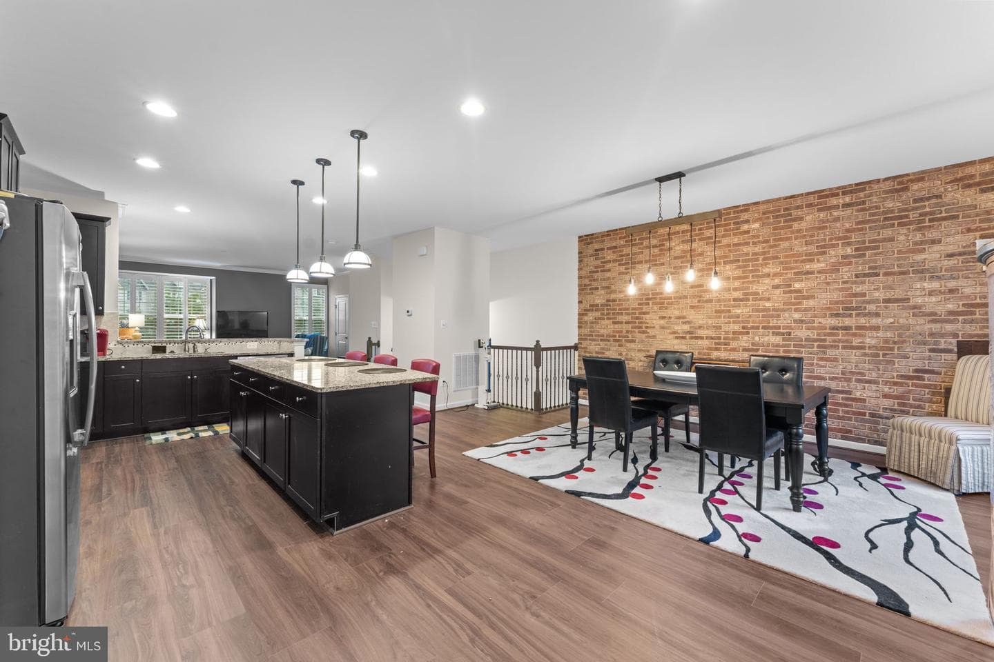 7723 Milton Circle photo 8