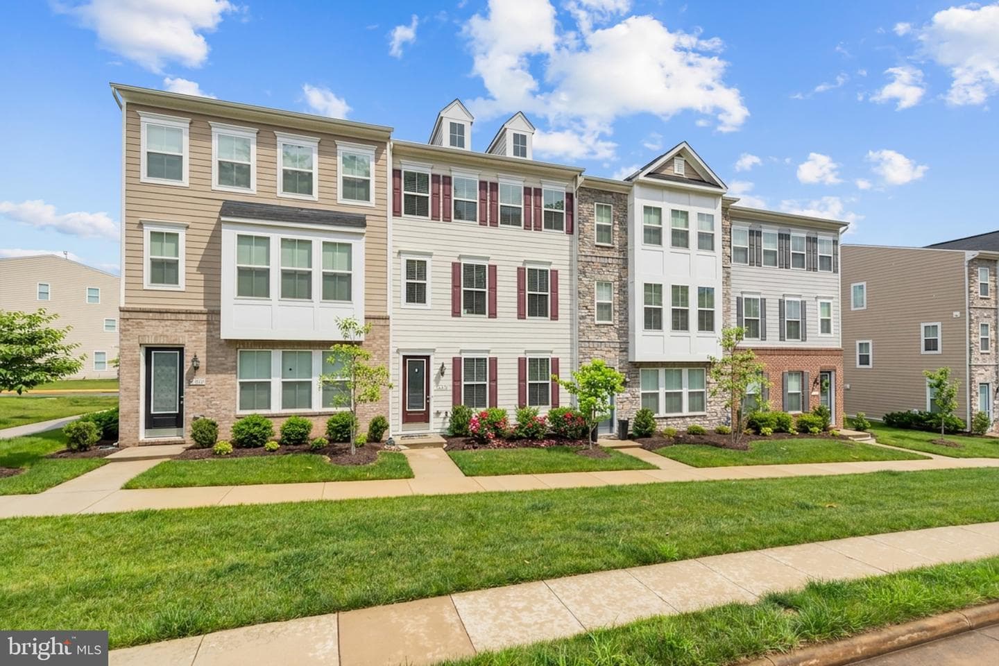 13018 Jessica Grove Place, Woodbridge