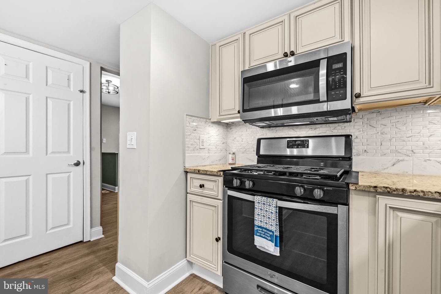 6109 Plainville Lane photo 19