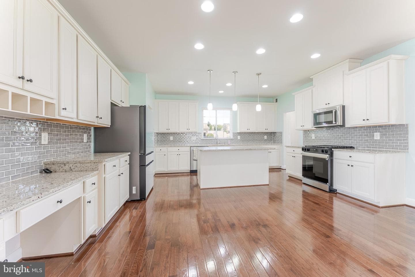 5829 Amanda Rose Lane photo 13