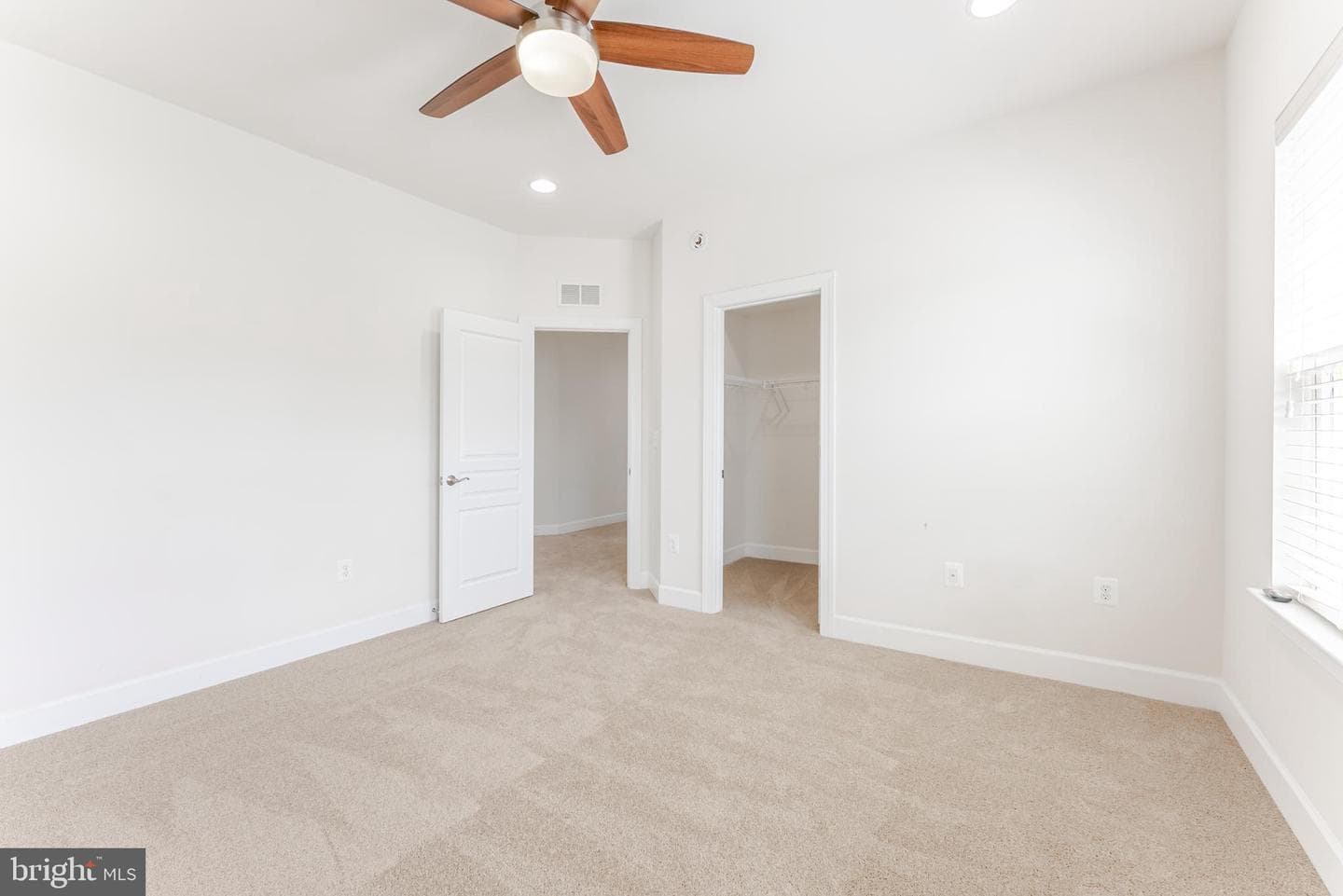 5829 Amanda Rose Lane photo 39