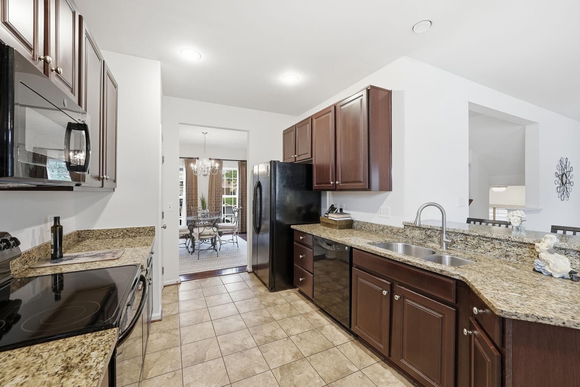 16311 Catenary Drive photo 10