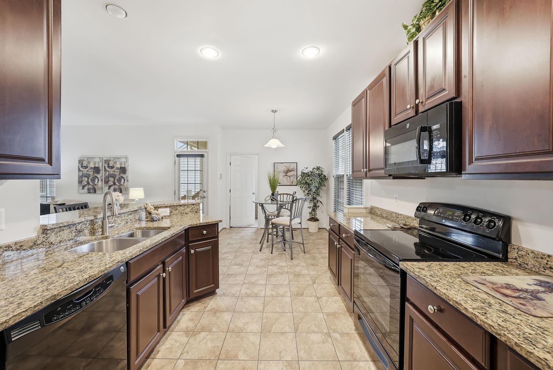 16311 Catenary Drive photo 11