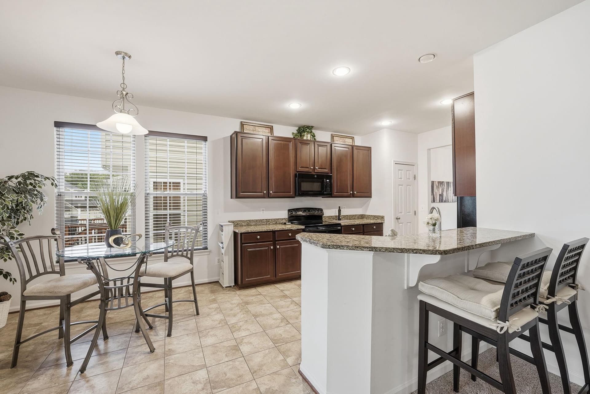 16311 Catenary Drive photo 8