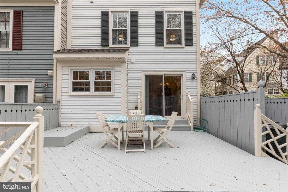 12848 Mill House Court photo 37